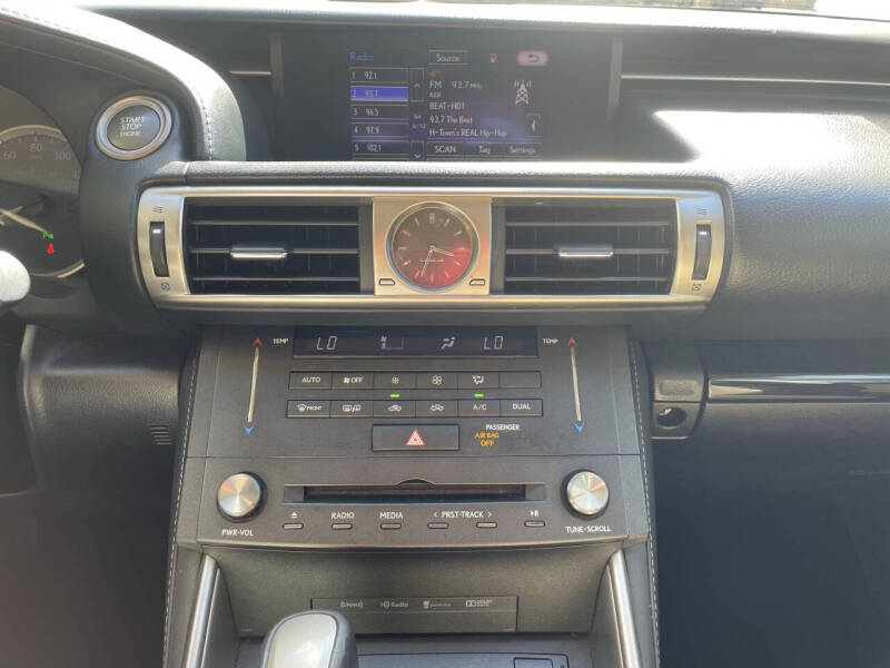 2015 Lexus IS 250 Crafted Line