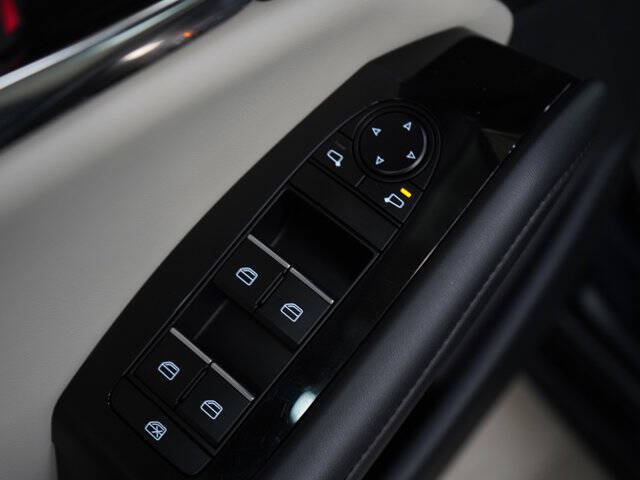 2023 Mazda Mazda3 Hatchback 2.5 S Preferred