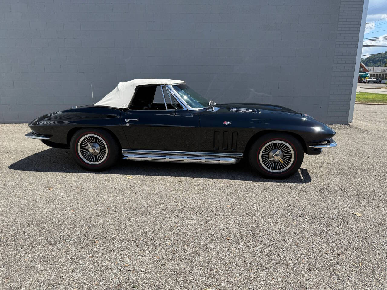 1966 Chevrolet Corvette 184