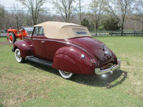 1940 Ford Deluxe