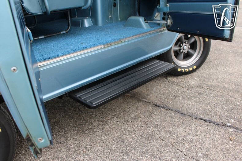 1967 Ford E-150