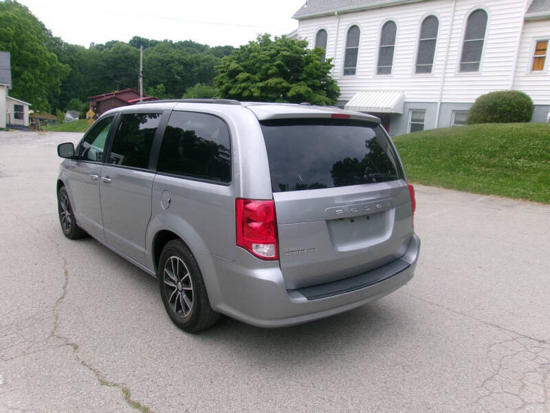 2018 Dodge Grand Caravan SE