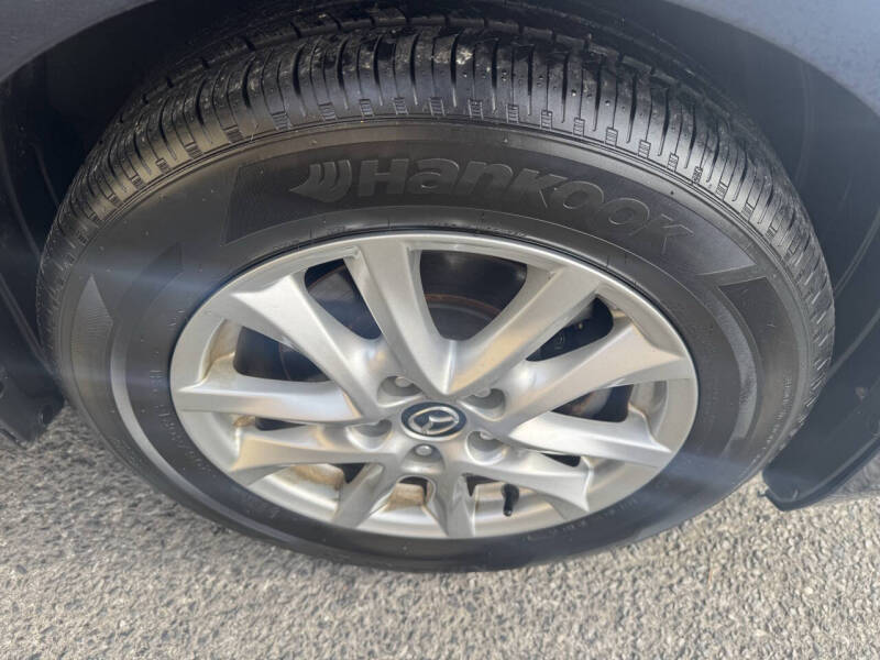 2017 Mazda MAZDA3 Sport