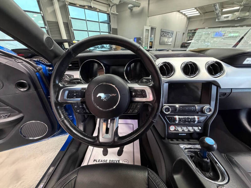 2017 Ford Mustang GT Premium