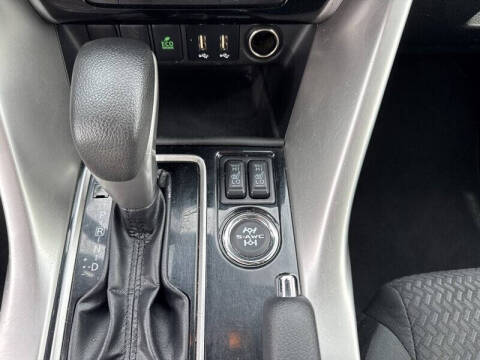 2023 Mitsubishi Eclipse Cross LE