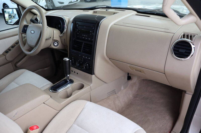 2007 Ford Explorer XLT