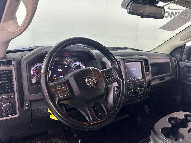 2020 RAM 1500 Classic Express