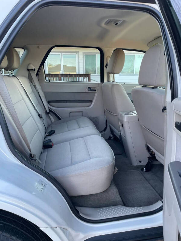 2011 Ford Escape XLT