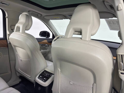 2021 Volvo XC90 Recharge T8 Inscription Expression 7P