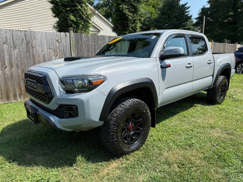 2017 Toyota Tacoma TRD Pro's photo