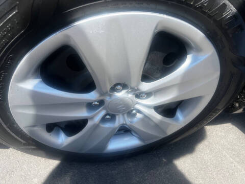 2016 Kia Forte5 LX