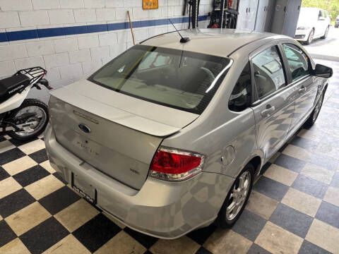 2008 Ford Focus SES