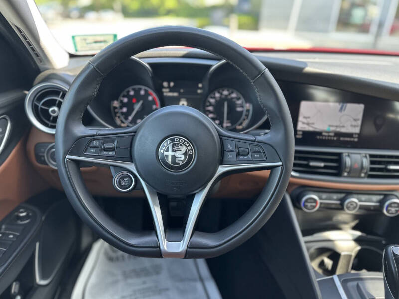 2018 Alfa Romeo Giulia Sport