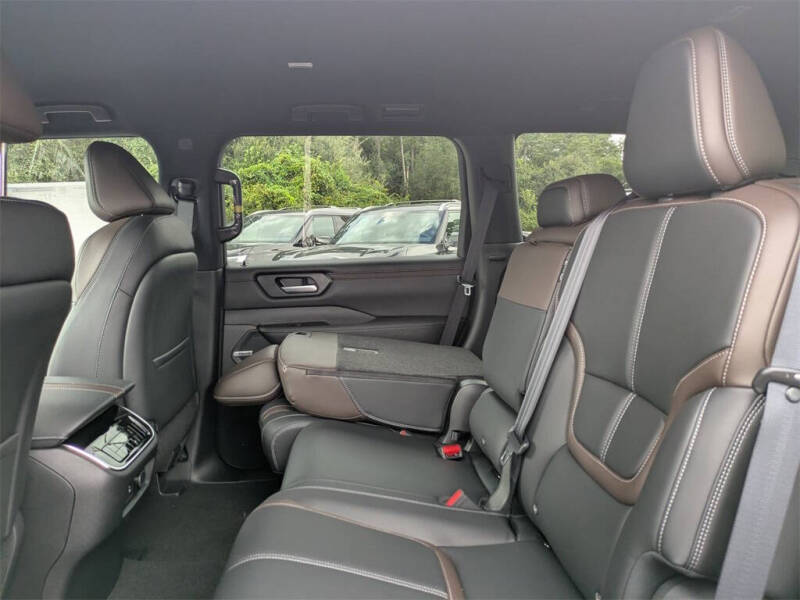 2026 Nissan Armada SL