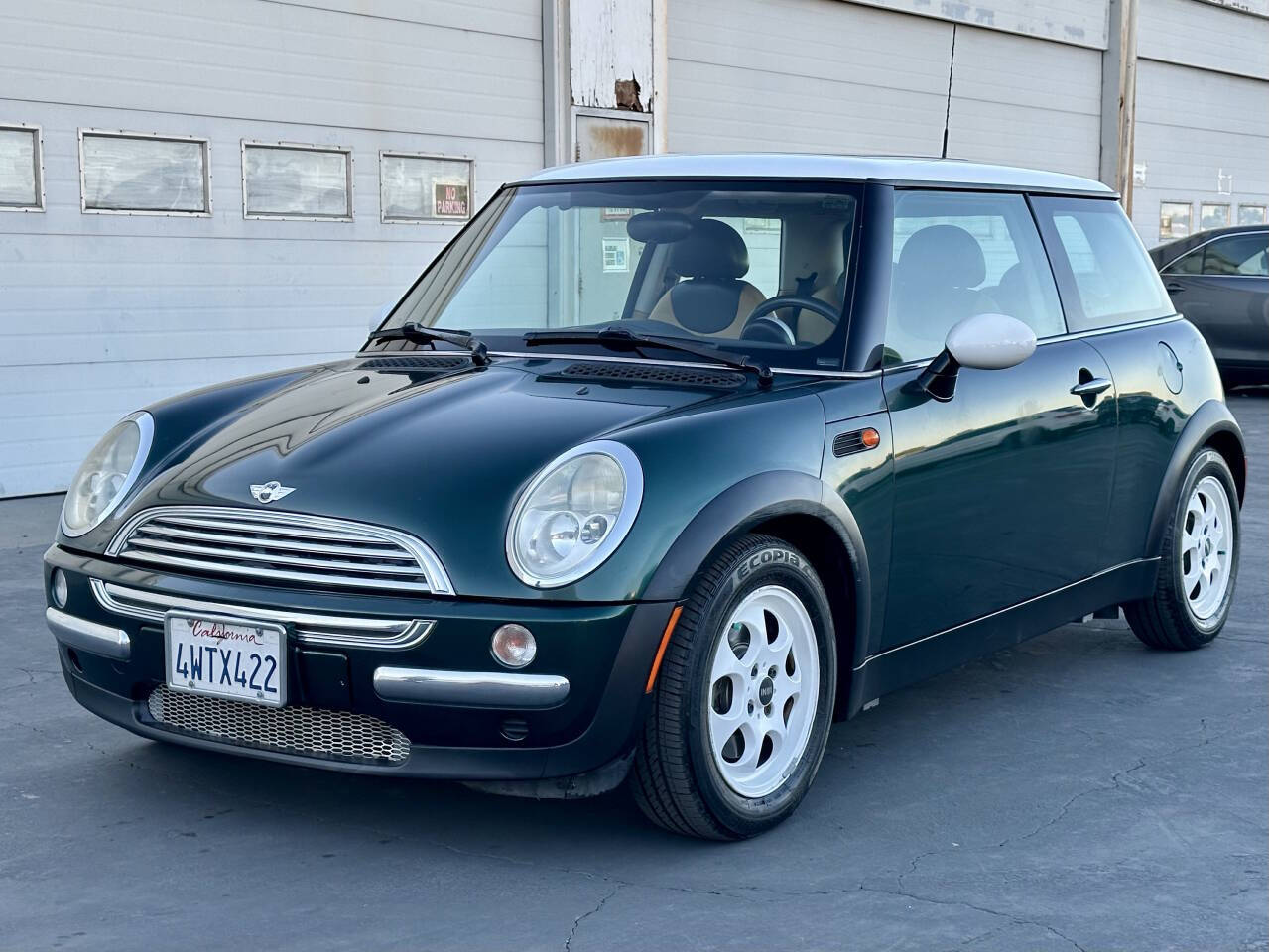 Dk. Green 2002 MINI Cooper Base 2dr Hatchback 1
