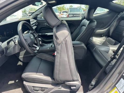 2025 Ford Mustang EcoBoost Premium