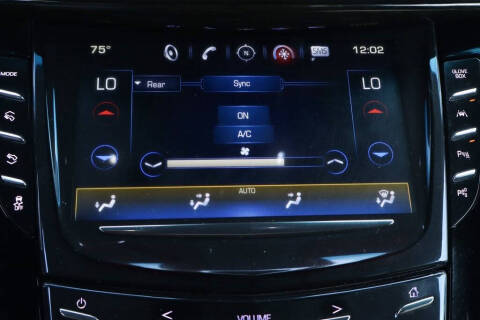 2019 Cadillac Escalade Platinum