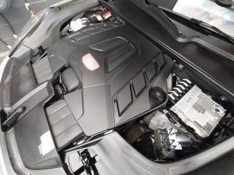 2022 Porsche Cayenne GTS Coupe