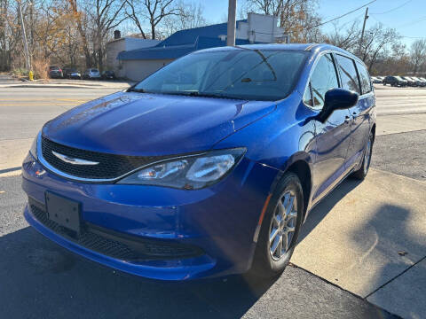 2021 Chrysler Voyager LX