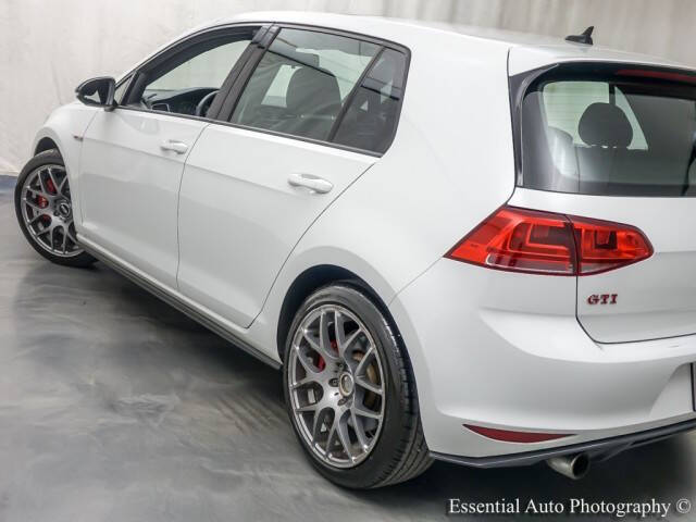 2017 Volkswagen Golf GTI SE