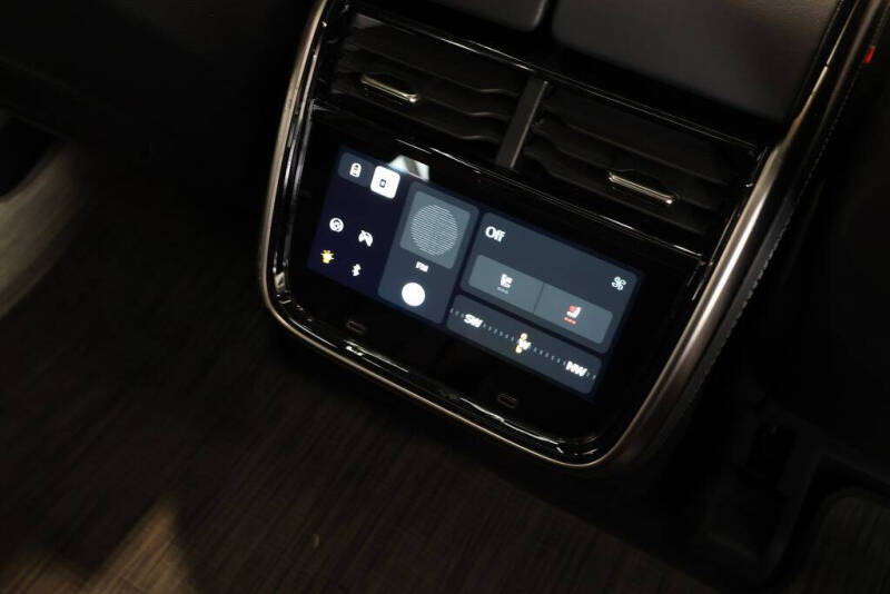 2022 Rivian R1S Launch Edition