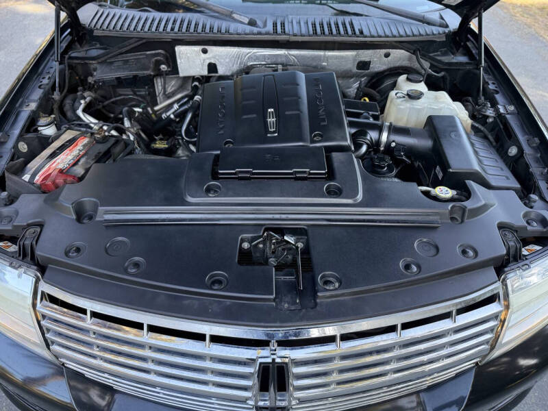 2012 Lincoln Navigator