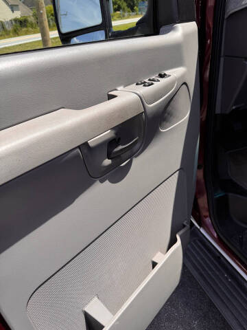 2008 Ford E-Series E-150 XLT