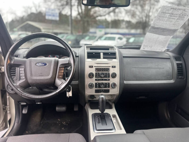 2011 Ford Escape XLT