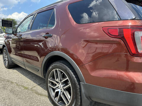 2016 Ford Explorer Sport