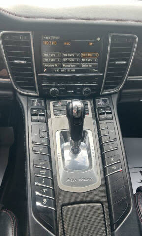 2016 Porsche Panamera GTS