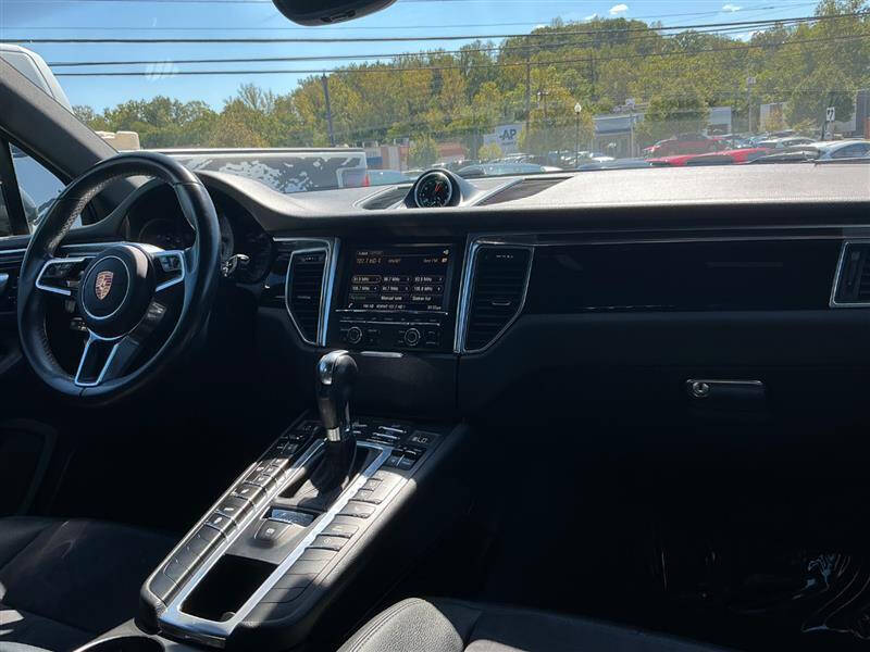 2015 Porsche Macan S