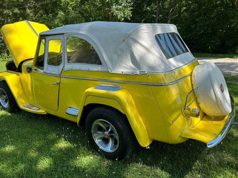1948 Willys Jeepster