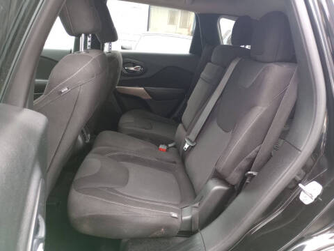 2017 Jeep Cherokee Latitude