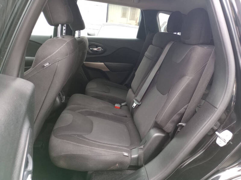 2017 Jeep Cherokee Latitude