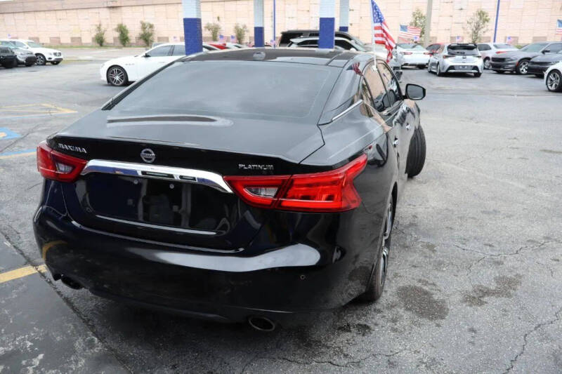 2017 Nissan Maxima Platinum