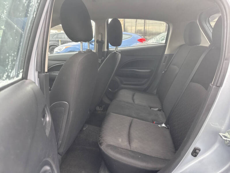 2022 Mitsubishi Mirage ES