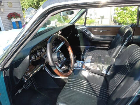 1964 Ford Thunderbird