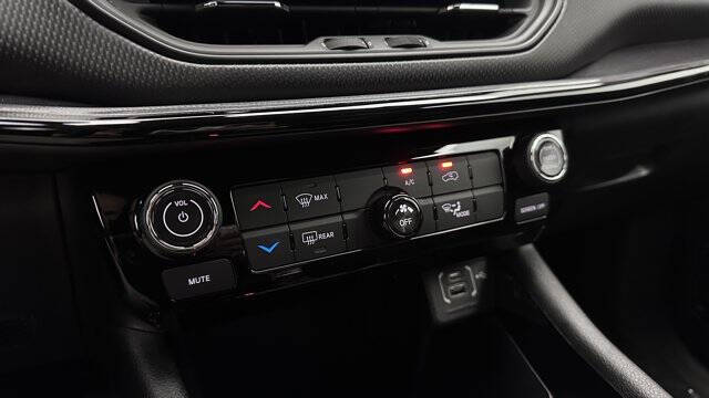 2022 Jeep Compass Altitude