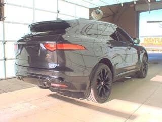 2019 Jaguar F-Pace S photo 4