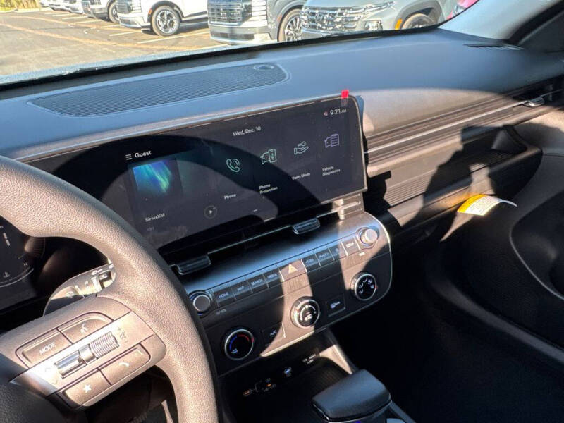 2026 Hyundai Kona SE