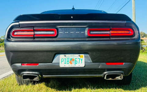 2017 Dodge Challenger R/T Plus