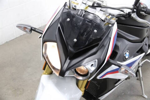 2018 BMW S 1000 R