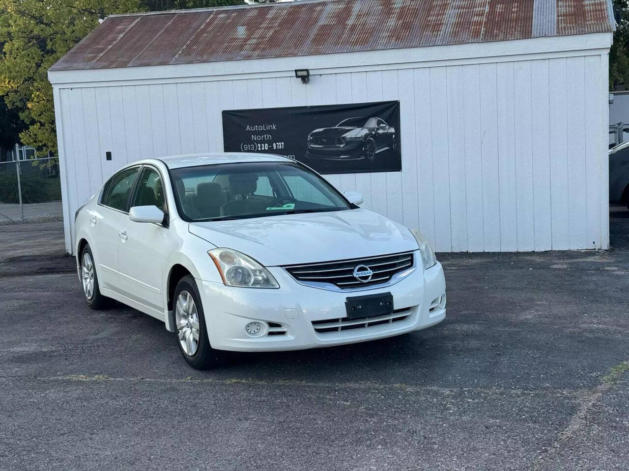 2010 Nissan Altima for sale at Autolink in Kansas City, KS