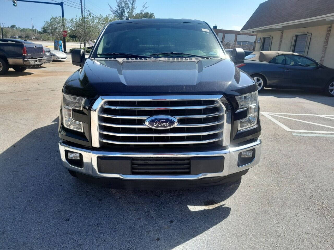 2016 Ford F-150 Pickup - $14,950