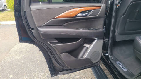2017 Cadillac Escalade Premium Luxury
