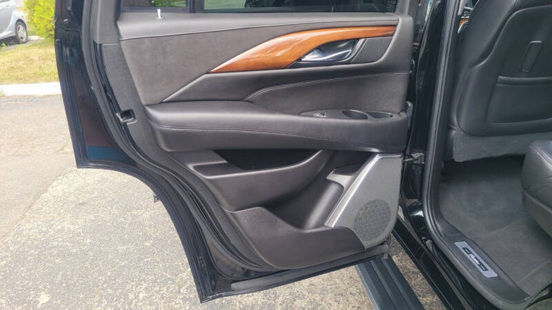 2017 Cadillac Escalade Premium Luxury