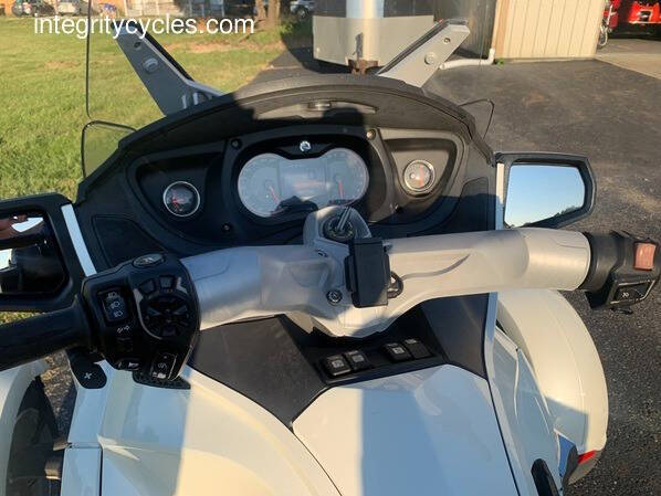 2012 Can-Am SPYDER RT MIMITED SE5