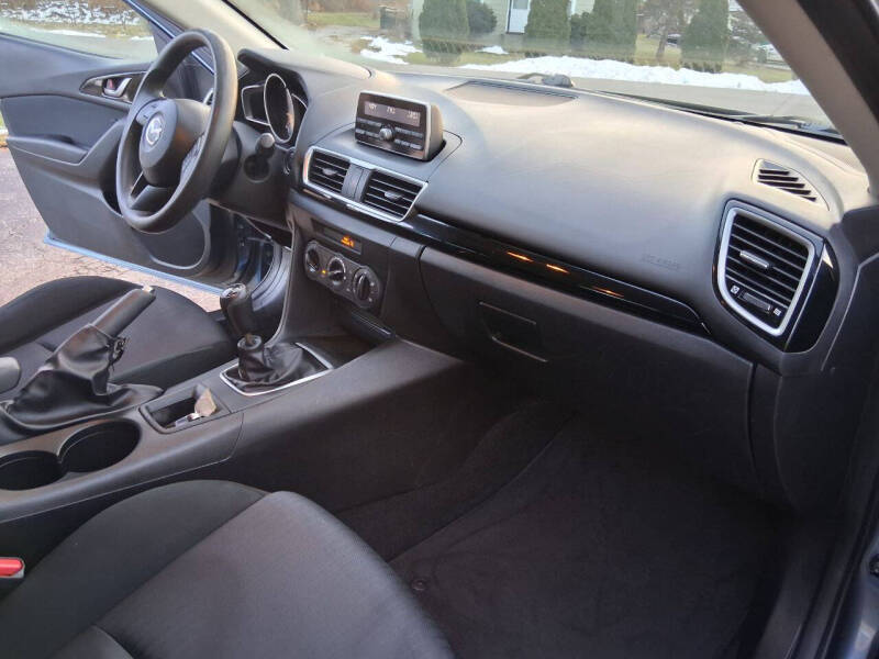 2014 Mazda MAZDA3 i Sport