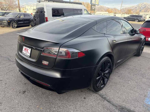 2021 Tesla Model S Plaid