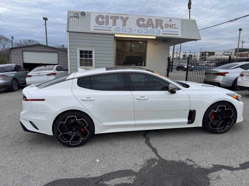 2022 Kia Stinger GT1